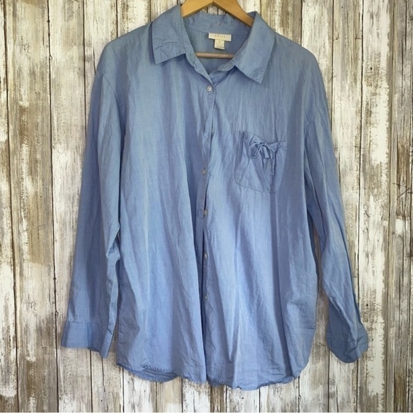 J. Jill Blue Pocket Button Down - Picture 1 of 4